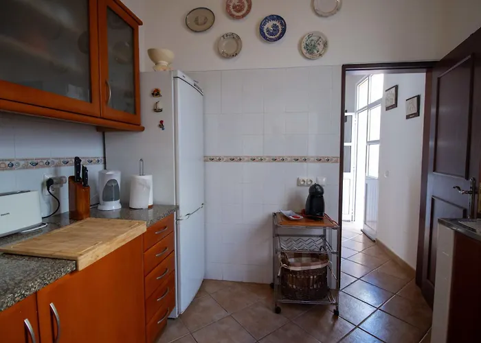 Urban - Casa Amarela Semesterbostad