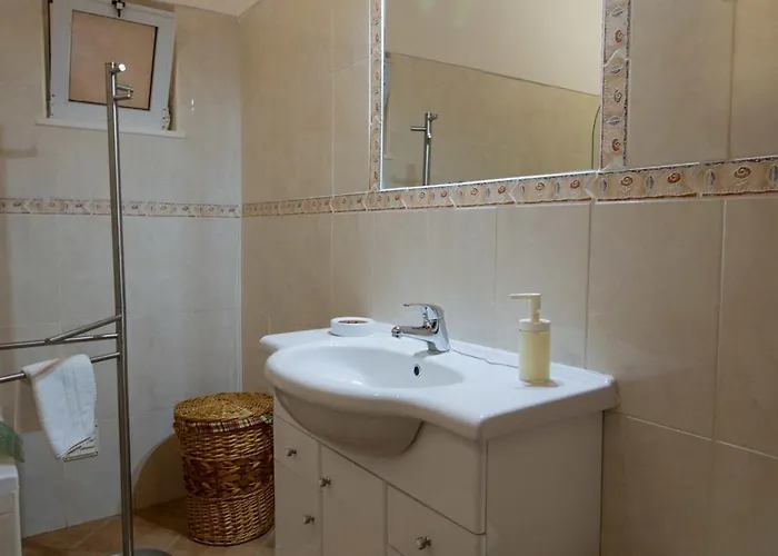 Urban - Casa Amarela * Carvoeiro (Lagoa)