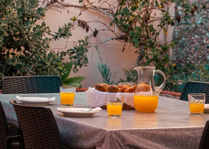 Semesterbostad Urban - Casa Amarela *